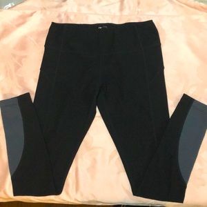Mondetta Black and Grey leggings